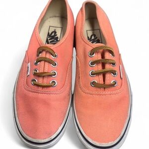 Men’s size 4 Vans Authentic Brushed Twill sneaker in Peach Orange